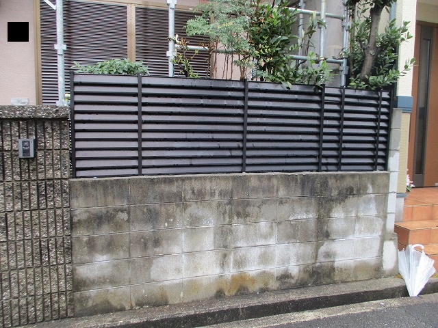 豊中市　外壁塗装　外壁塗り替え　塀洗浄