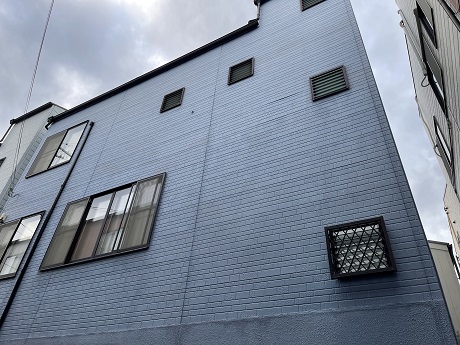 大阪市内にて外壁・屋根塗装の現場調査へ伺いました