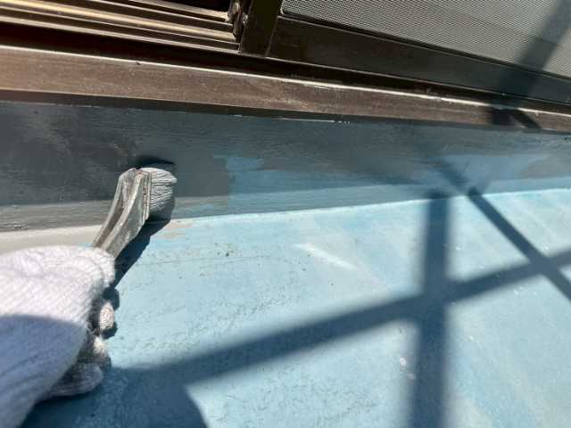 立ち上がり部の仕上げ塗装