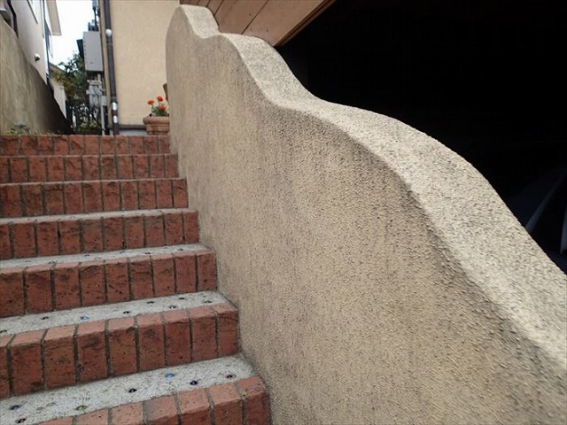 壁　階段