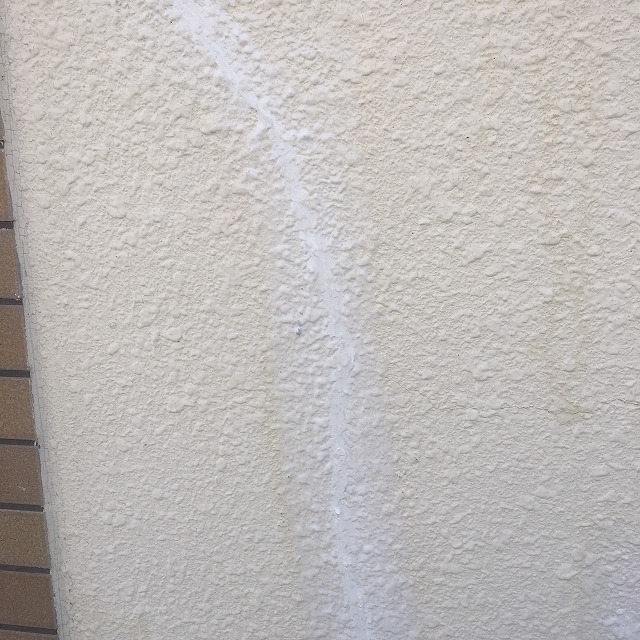 大阪市西淀川　外壁塗装　クラック補修